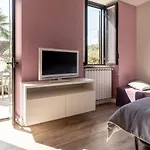アパート Casa Ortensia By Porta Collection ルイーノ